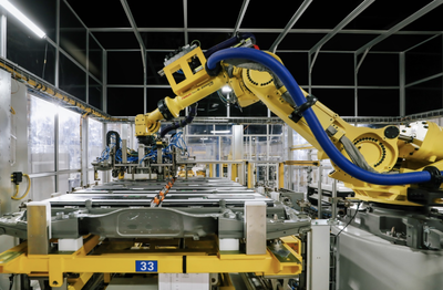 展現(xiàn)深厚技術(shù)底蘊 上汽通用汽車武漢奧特能超級工廠竣工投產(chǎn)