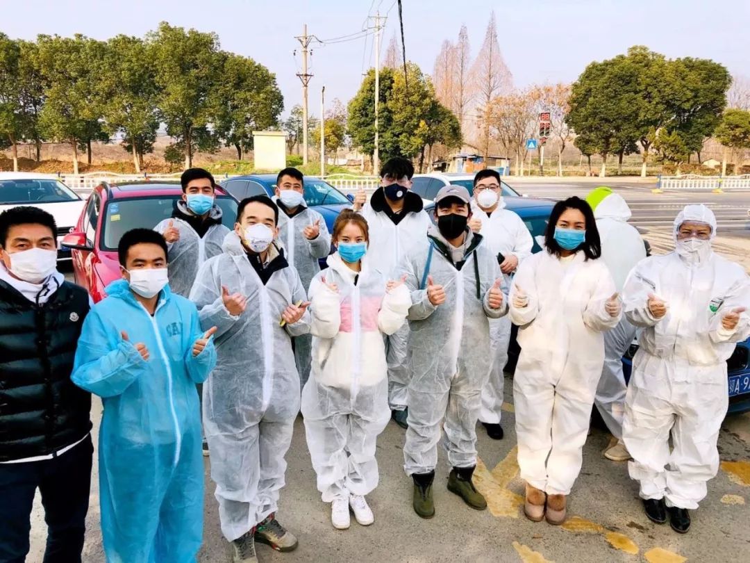 武漢志愿者車隊全紀實,每個人都是城市的英雄