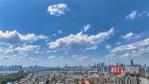 降雨降溫來之前, 武漢藍 明媚耀眼